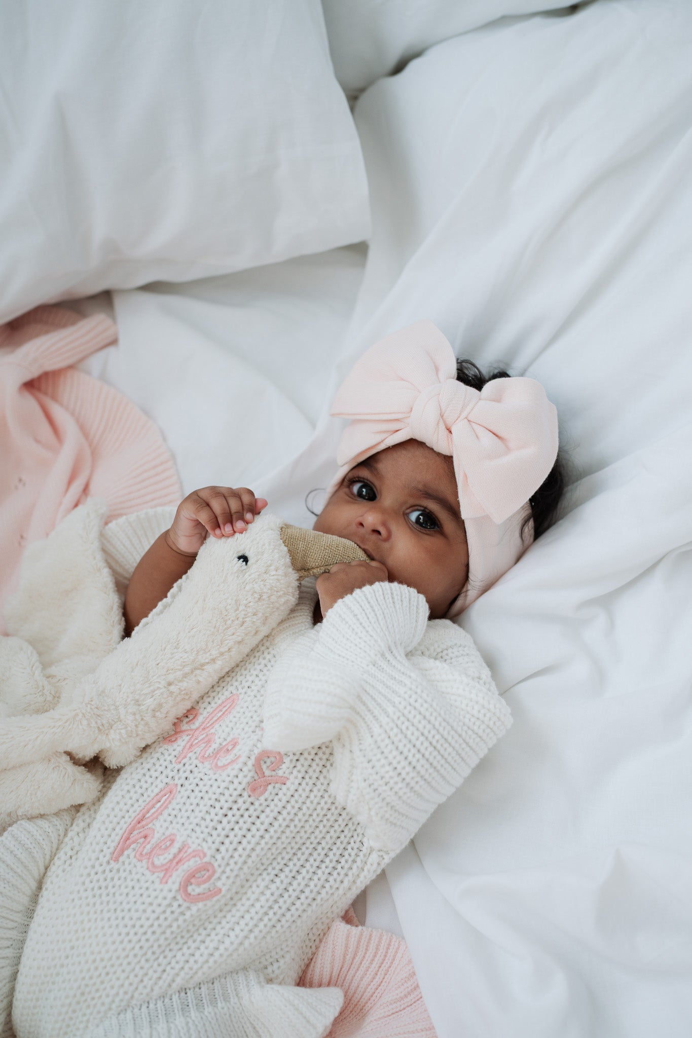 “She’s here” Bundel | Baby Blush &amp; Milky White